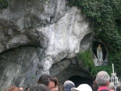 La grotte de Lourdes