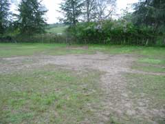 Lieu de camp un peu boueux